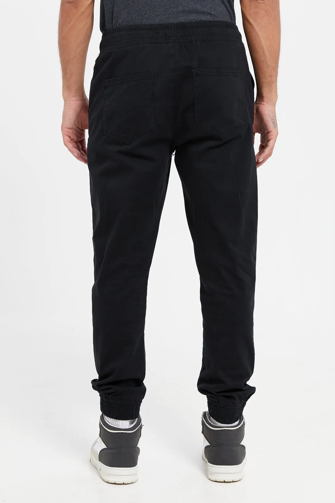 Men Black Basic Pull On Twill Jogger